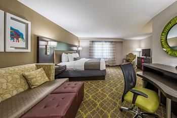 Hotel University Inn And Conference Center
