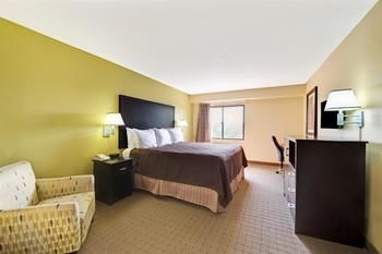 Hotel Days Inn And Suites Desoto