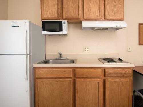 Hotel Value Place Lenexa