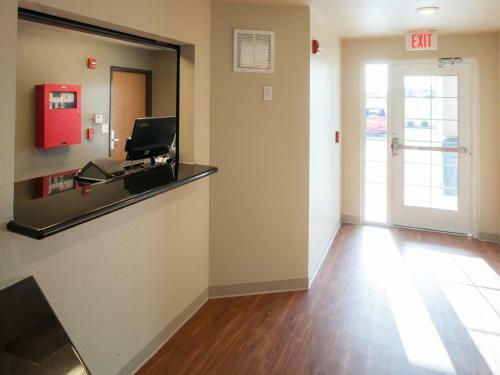 Hotel Value Place Lenexa