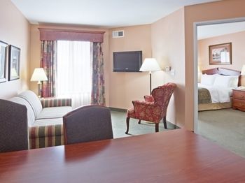 Grandstay Hotel & Suites Downtown Sheboygan