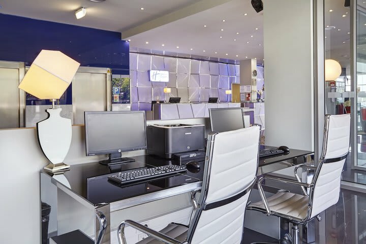 Hotel Holiday Inn Express Lisbon Alfragide