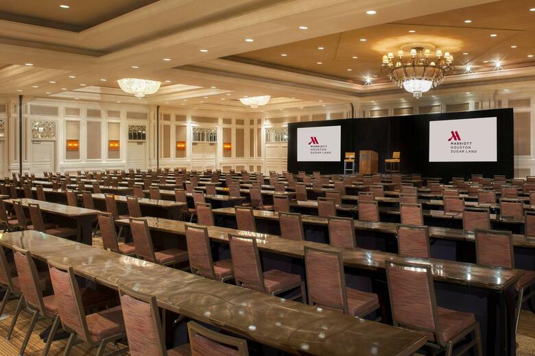Hotel Sugar Land Marriott Town Square