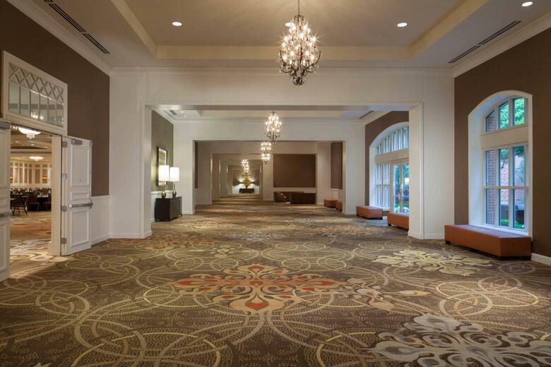 Hotel Sugar Land Marriott Town Square