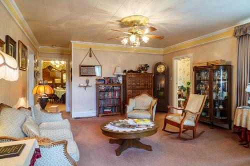 Roseberry House Bed & Breakfast