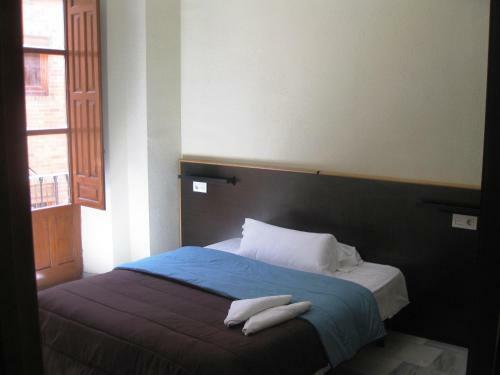 Apartamentos Medina Reyes Cat�licos