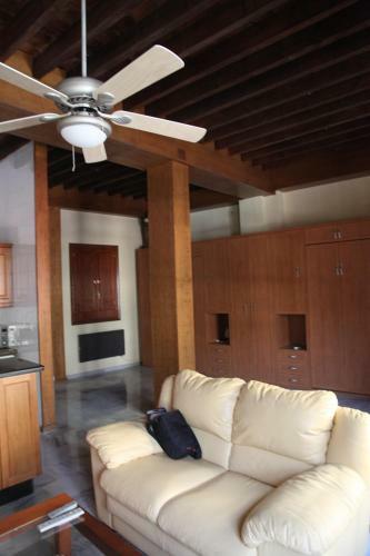 Apartamentos Medina Reyes Cat�licos