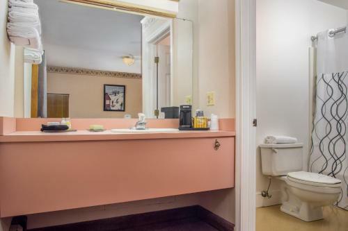 Norseman Inn And Motel