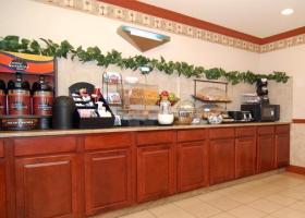 Hotel Quality Inn & Suites