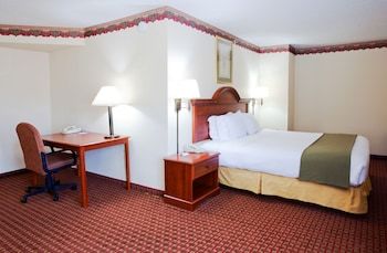 Hotel Holiday Inn Express Hillsville