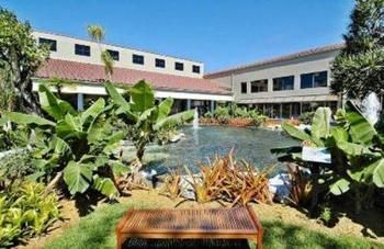 Shula's Hotel & Golf Club