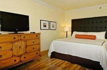 Shula's Hotel & Golf Club
