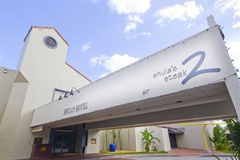 Shula's Hotel & Golf Club