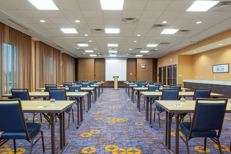 Hotel Courtyard By Marriott Indianapolis Noblesville