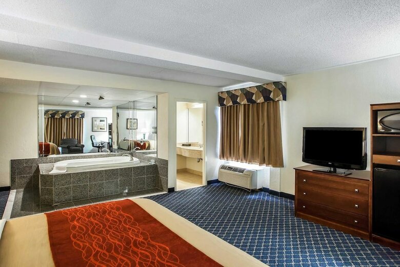 Hotel Comfort Inn