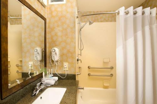 Hotel Holiday Inn Express - Tullahoma