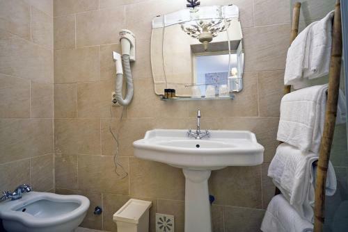 Hostal Charm Inn Sintra