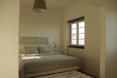 Albergue Lone Surfer Ericeira