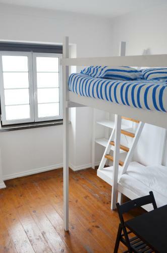Albergue Lone Surfer Ericeira
