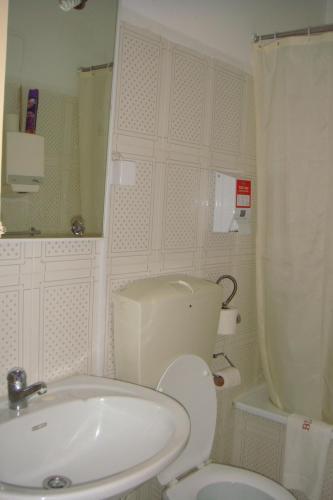Hostal Bons Dias