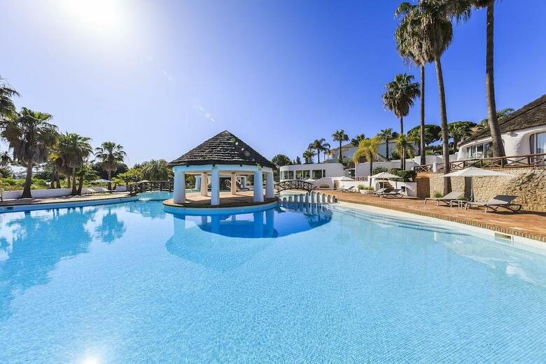 Encosta Do Lago Resort Club