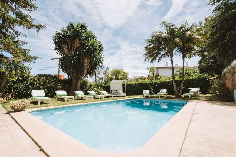 Albergue Nice Way Cascais & Surf Camp