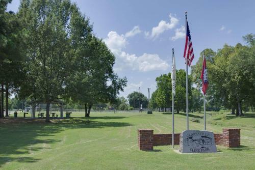 Super 8 Motel Clarksville