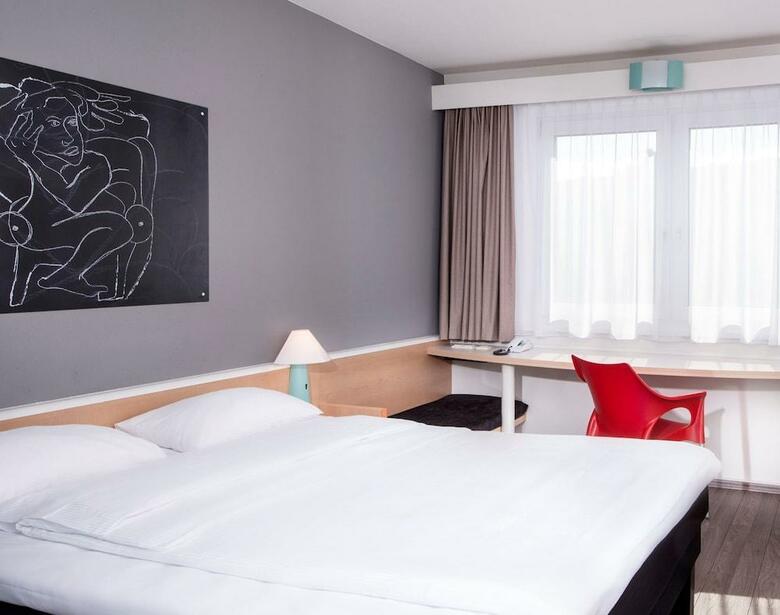 Ibis Hotel Berlin Airport Tegel
