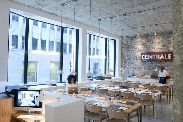 9hotel Central