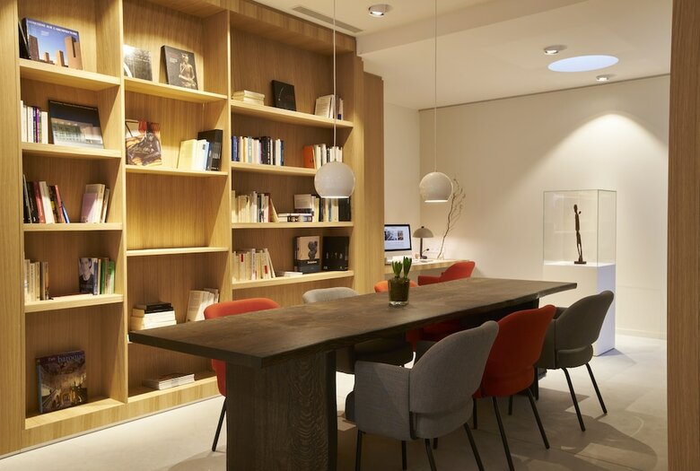 9hotel Sablon