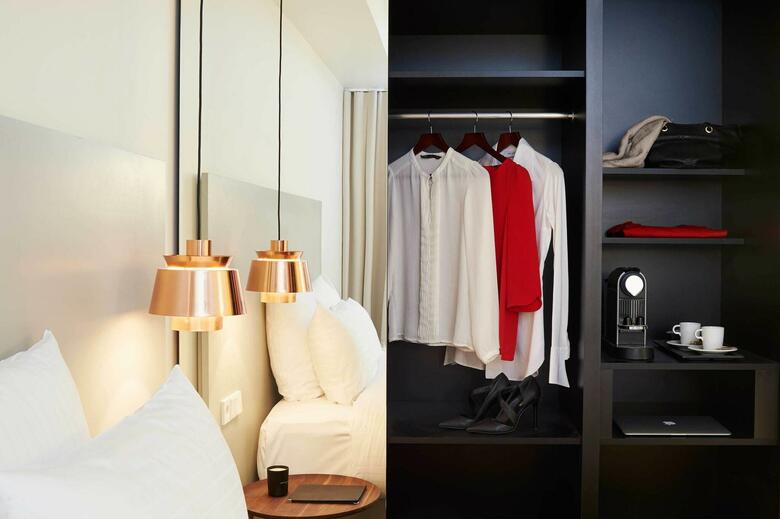 9hotel Sablon