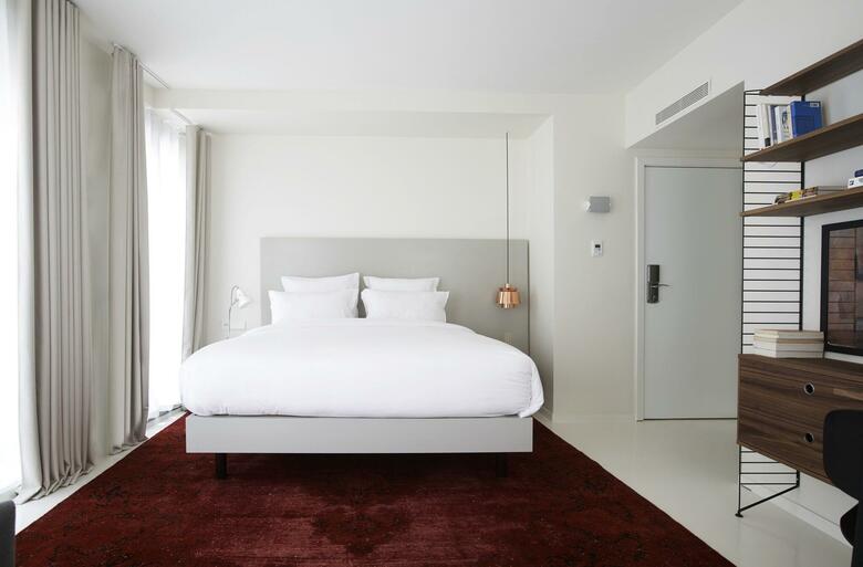 9hotel Sablon