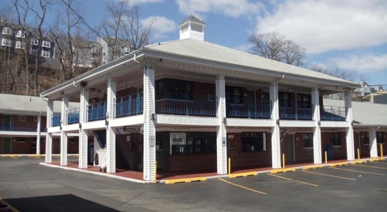 Motel Days Inn Elmsford
