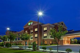 Holiday Inn Express Hotel & Suites Chestertown