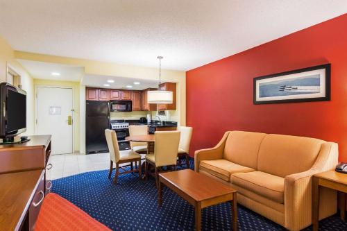 Hotel Comfort Inn Washington Dc Joint Andrews Afb