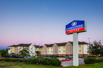 Hotel Candlewood Suites Lake Jackson