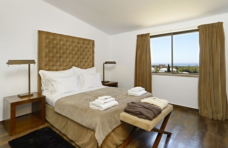 S�o Rafael Villas, Apartments & Guesthouse