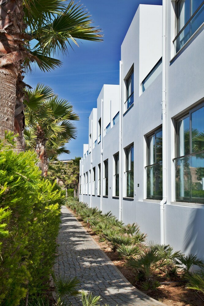 S�o Rafael Villas, Apartments & Guesthouse