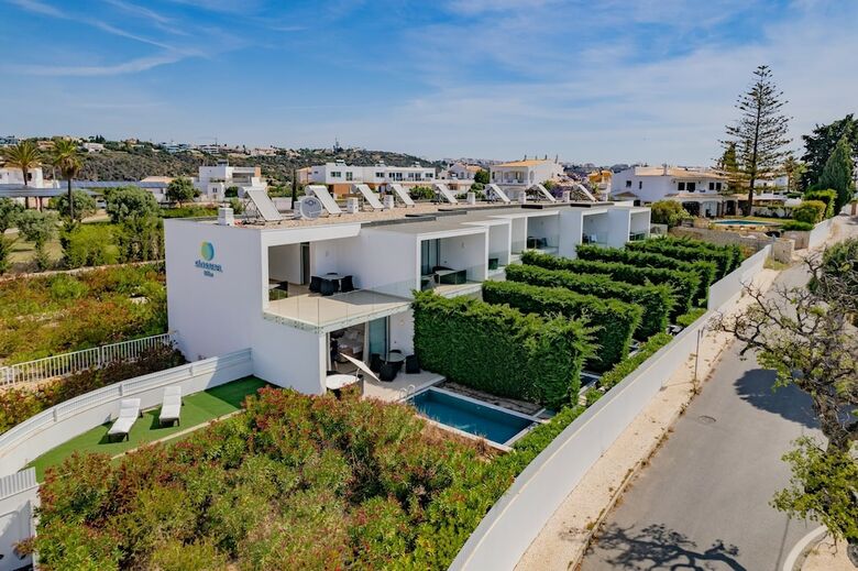 S�o Rafael Villas, Apartments & Guesthouse