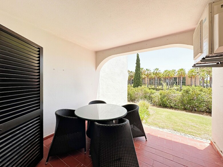 S�o Rafael Villas, Apartments & Guesthouse