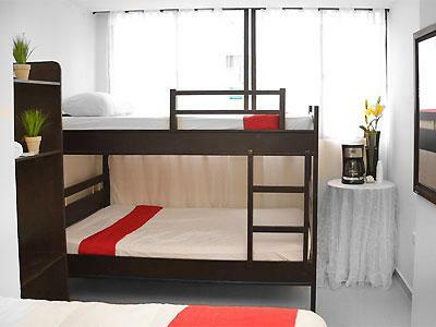 Hotel Marina Suites