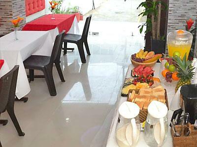 Hotel Marina Suites