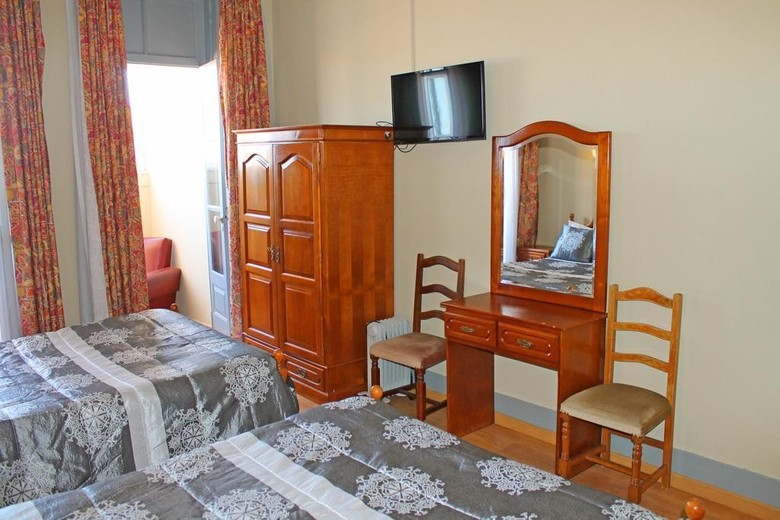 Hostal Residencial Henrique Viii