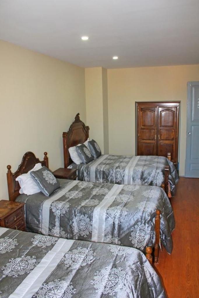 Hostal Residencial Henrique Viii