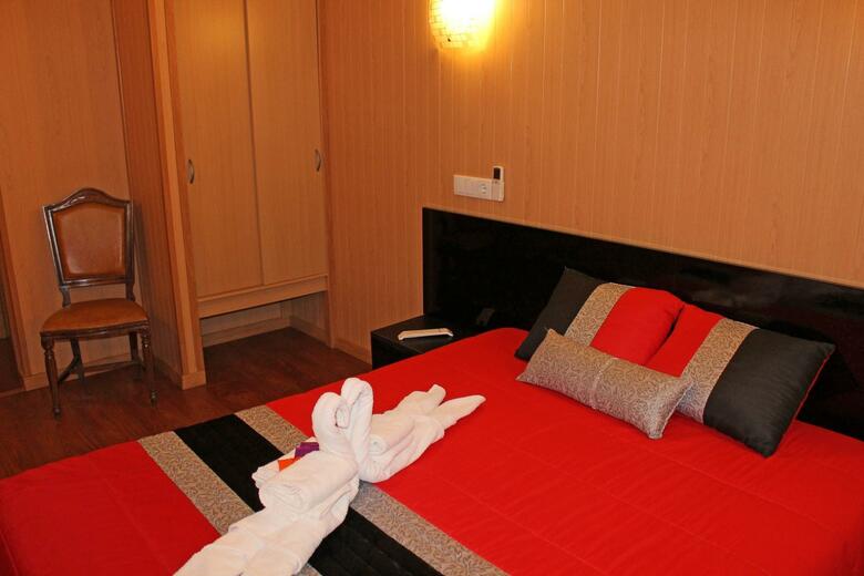Hostal Residencial Monte Carlo