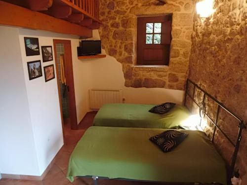 Hostal Taverna Lusitana