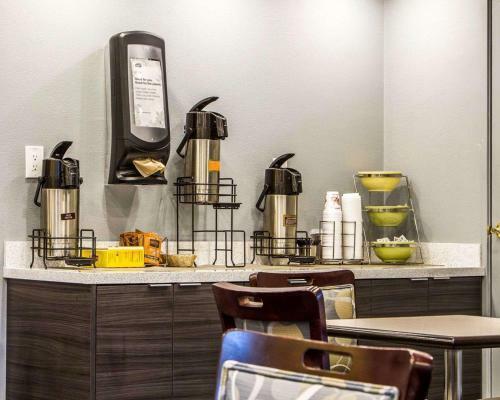 Hotel Quality Inn Martinez