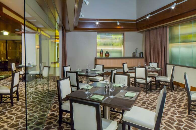 Hotel Hyatt Westlake Plaza