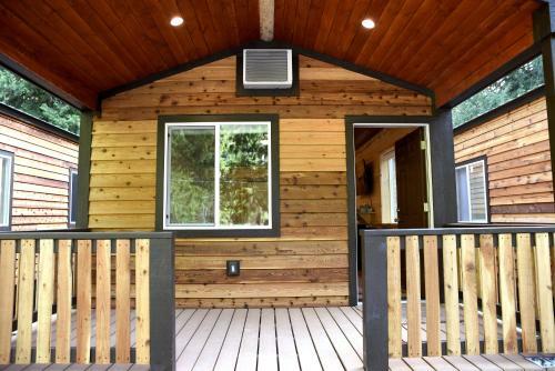Motel Gateway Inn & Cabins