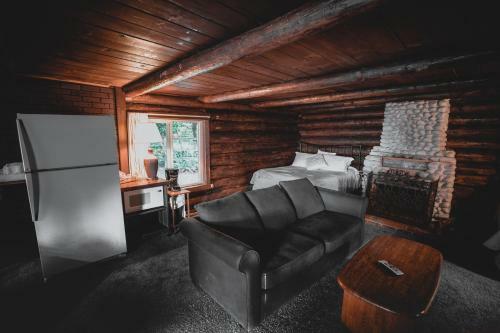 Motel Gateway Inn & Cabins